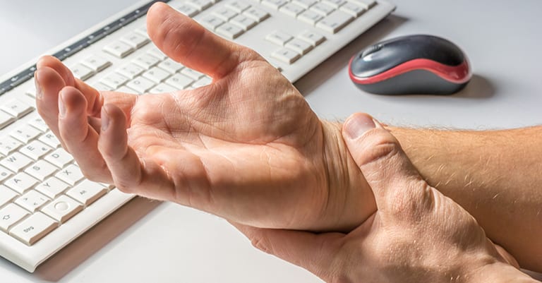 Treatment on the Wrist for Carpal Tunnel Syndrome