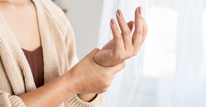 Conservative Therapy for Severe Carpal Tunnel Syndrome